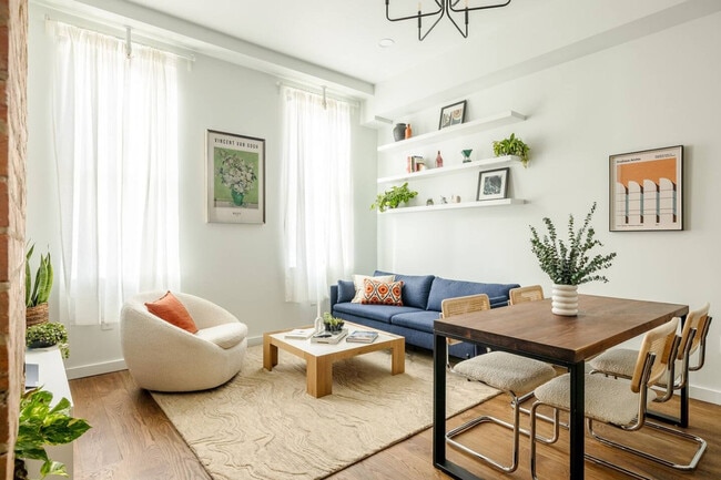 1510 Race St in Cincinnati, OH - Building Photo - Building Photo