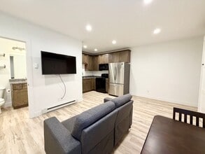 578 Lewski Ln in Bluffdale, UT - Building Photo - Building Photo