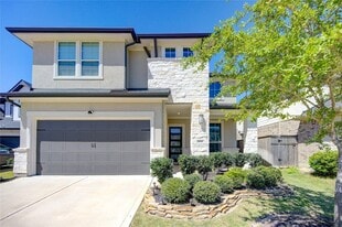 4110 Sherman Oak Ln in Fulshear, TX - Building Photo