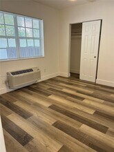 571 NE 67th St in Miami, FL - Building Photo - Building Photo