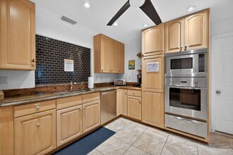 1781 Coral Point Dr in Cape Coral, FL - Building Photo - Building Photo