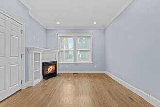 90 W 3rd St in Boston, MA - Building Photo - Building Photo