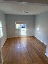 8820 N Endicott Ave in Portland, OR - Building Photo - Building Photo