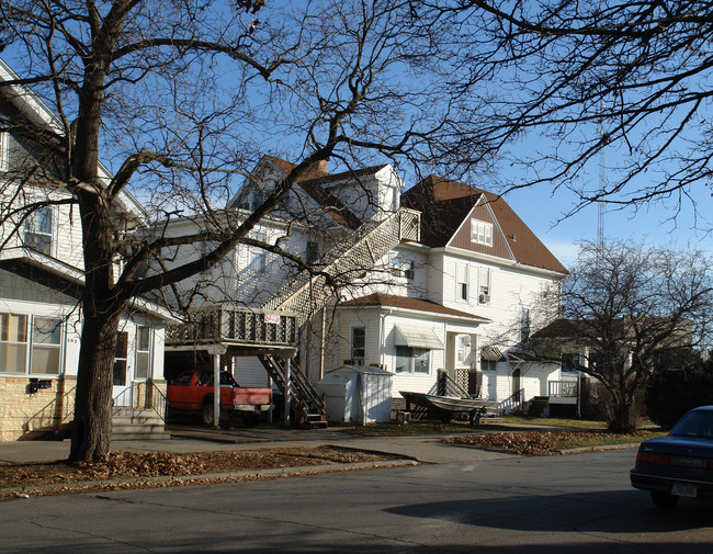 175 W State St in Marshalltown, IA - Building Photo - Building Photo