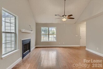 431 Cedarcroft Dr in Mooresville, NC - Building Photo - Building Photo
