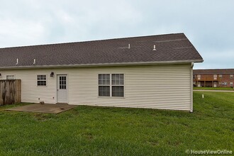 1921 Rock Creek Ln in Cape Girardeau, MO - Building Photo - Building Photo