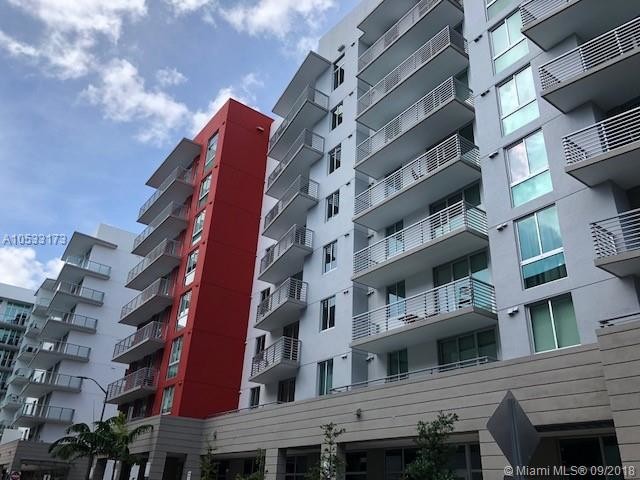 7751 NW 107th Ave, Unit 000 in Doral, FL - Foto de edificio - Building Photo