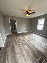 730 N West Ave in Springfield, MO - Building Photo - Building Photo