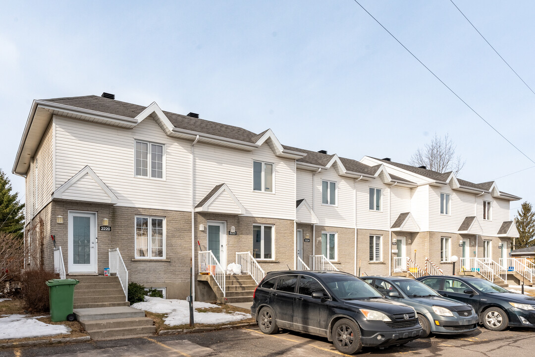 2224 Du Convoi St in Lévis, QC - Building Photo