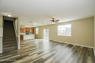 3862 Falcon Crest Dr in Green Cove Springs, FL - Building Photo - Building Photo