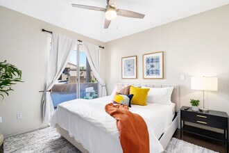 7009 E Acoma Dr in Scottsdale, AZ - Building Photo - Building Photo