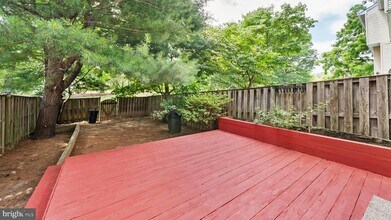 7769 Hiawatha Ln in Rockville, MD - Building Photo - Building Photo