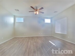 25825 W Crown King Rd in Buckeye, AZ - Building Photo - Building Photo