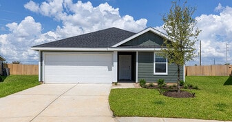 Broadway at Tamarron Rental Homes in Fulshear, TX - Building Photo