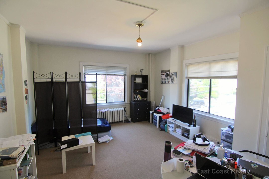 230 Walnut St-Unit -46BB in Newton, MA - Building Photo