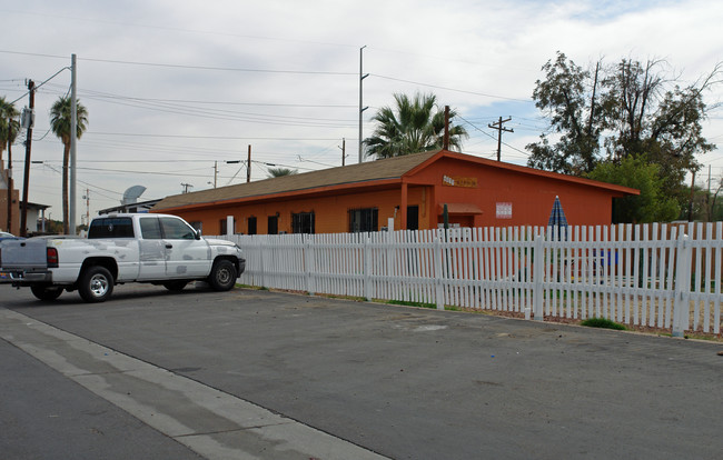 6833 N 59th Dr in Glendale, AZ - Building Photo - Building Photo