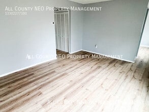 1080 E 167th St in Cleveland, OH - Building Photo - Building Photo