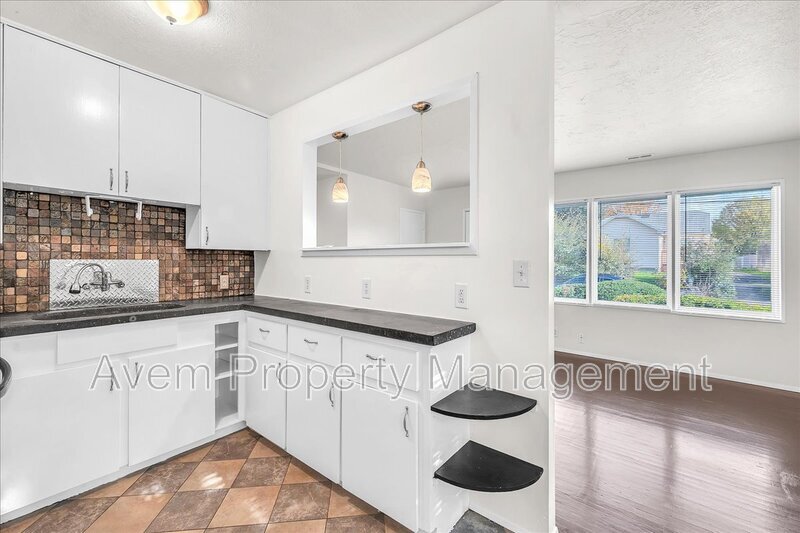 4525 NE 118th Ave in Portland, OR - Building Photo