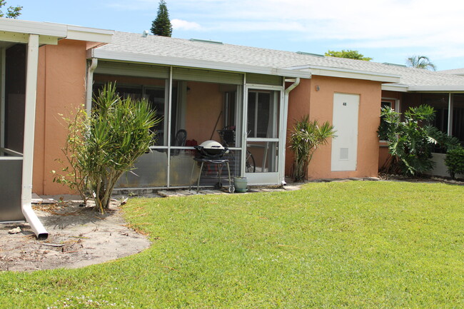 1700 NW 18th Ave in Delray Beach, FL - Building Photo - Building Photo