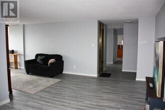 133 Torresdale Ave in Toronto, ON - Building Photo - Building Photo