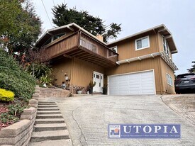 475 Sumner Ave in Aptos, CA - Building Photo