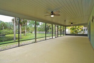 670 Kings Way in Merritt Island, FL - Building Photo