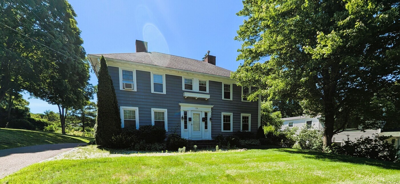 190 Cutler St in Watertown, CT - Building Photo