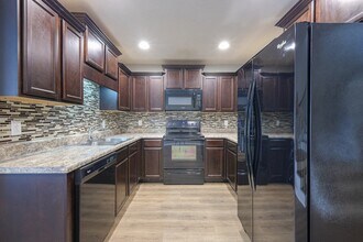 911 Dahlia Dr in Murfreesboro, TN - Building Photo - Building Photo