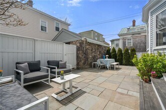 21 Division St in Newport, RI - Building Photo - Building Photo