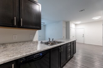 Sansom Bluff in Fort Worth, TX - Building Photo - Building Photo