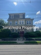 244 Glover St in Woodbury, NJ - Building Photo - Building Photo