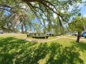 564 Bahia Cir in Ocala, FL - Building Photo - Building Photo