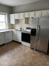 200 E Main St in Hillsboro, OH - Building Photo - Building Photo