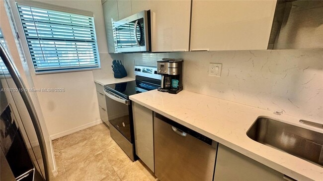 property at 5339 Treetops Dr