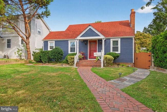 property at 3705 8th St S