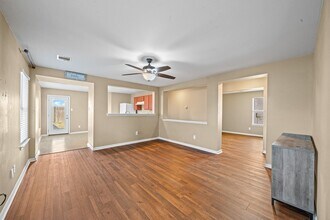 20758 Cypress Crescent Ln in Cypress, TX - Building Photo - Building Photo