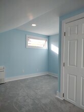 2 Iby St, Unit Upstairs in South Burlington, VT - Building Photo - Building Photo