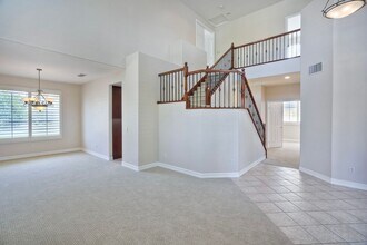 2361 Summerwind Pl in Carlsbad, CA - Building Photo - Building Photo