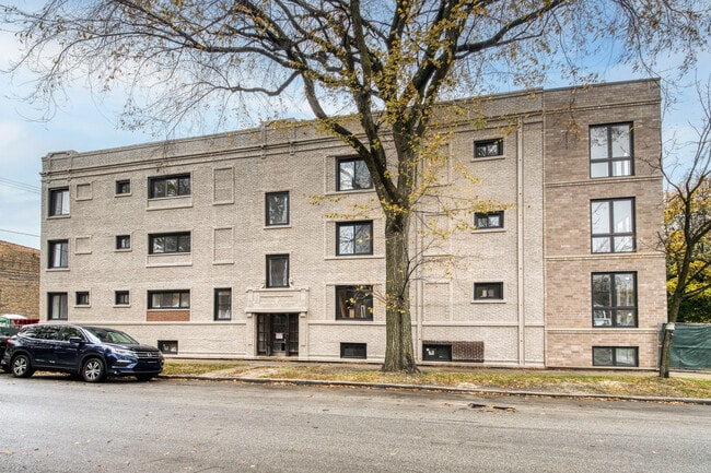 property at 3605 N Bell Ave