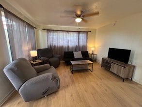 830 Liloa St in Lahaina, HI - Foto de edificio - Building Photo