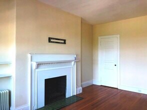 471 Beacon St, Unit 470-8 in Boston, MA - Building Photo - Building Photo