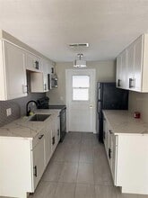 1502 E Sewaha St in Tampa, FL - Building Photo - Building Photo