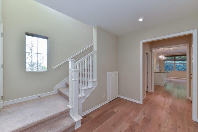 54 Maple Ash in Irvine, CA - Building Photo - Building Photo