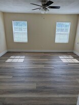 2623 Morning Glory Dr in Pasadena, TX - Building Photo