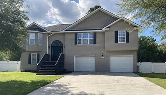 129 Ridgewood Cir in Rincon, GA - Building Photo