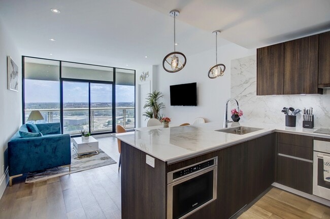 property at 1701 Hermann Dr