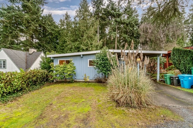 1721 NW 192nd St in Shoreline, WA - Building Photo - Building Photo