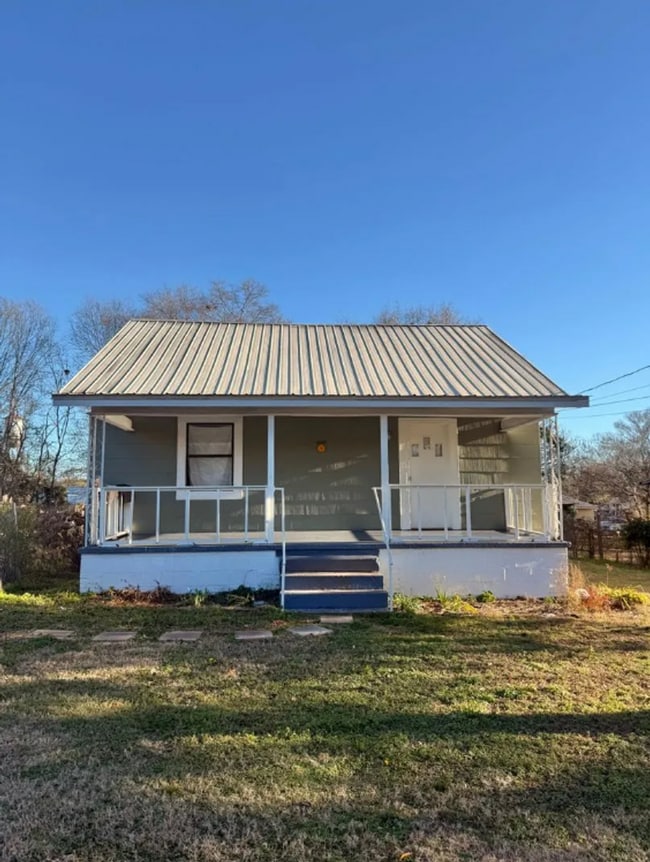 1607 3rd Ave in Opelika, AL - Building Photo - Building Photo