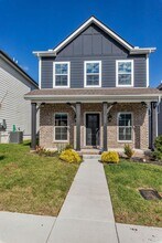 217 Sea Breeze Ln in La Vergne, TN - Building Photo - Building Photo