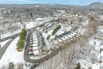 Whitney Park at Mt. Carmel in Hamden, CT - Building Photo - Building Photo